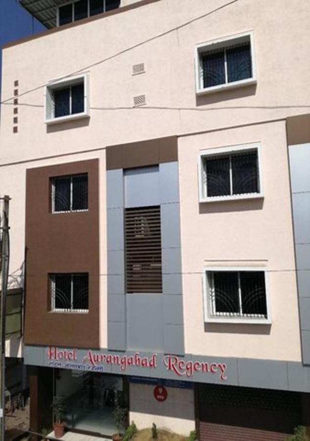 Hotel Royal Regency Aurangabad  Exteriör bild
